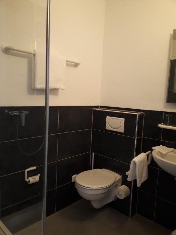 Mainstockheim Pension Am Weinberg Bed & Breakfast מראה חיצוני תמונה