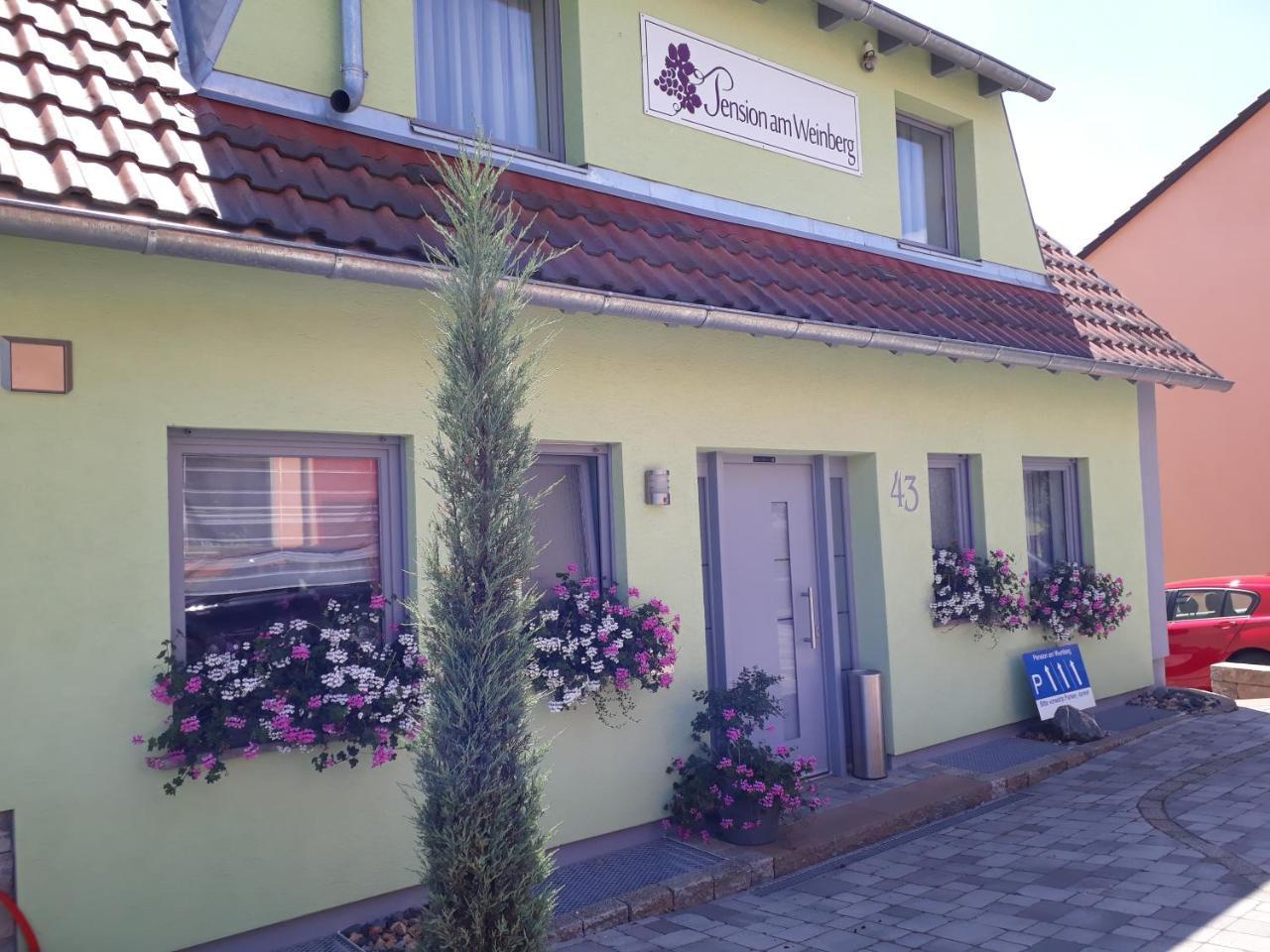 Mainstockheim Pension Am Weinberg Bed & Breakfast מראה חיצוני תמונה